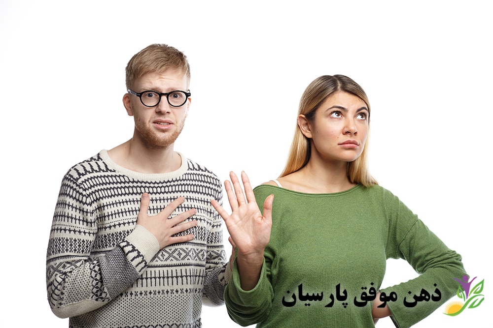 نشانه هایی که یک نفر به ما فکر می کند